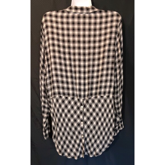Lucky Brand Women's Black/Ivory Boyfriend Bungalow Checkered Button-Up Shirt, Lg - Picture 4 of 6